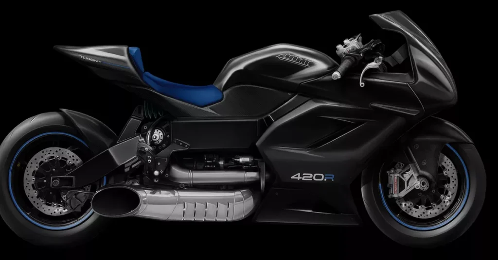 MTT 420RR, la motocicletta più veloce al mondo nel 2025, vista laterale su sfondo nero con sella blu e carena nera lucida.